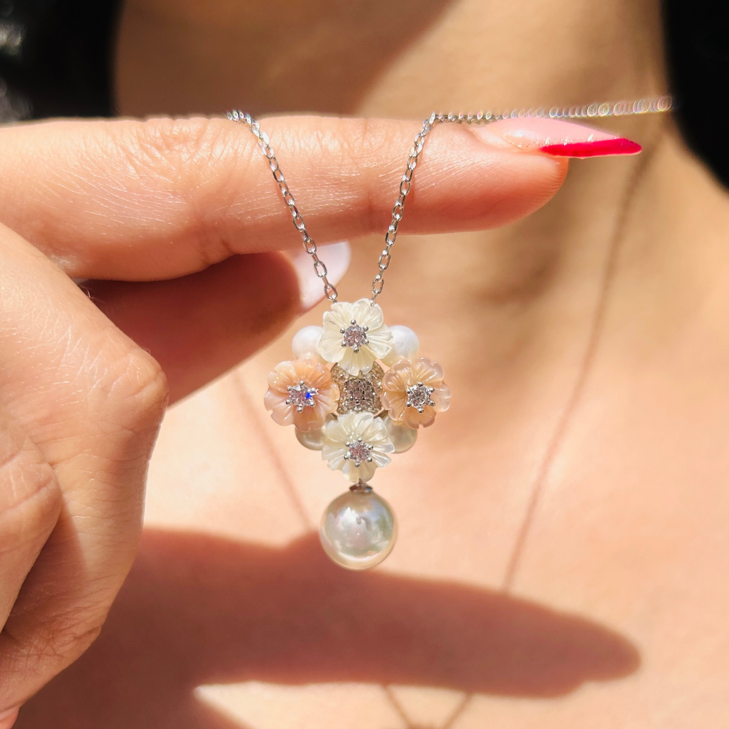 Ariva Silver Floral Pearl Pendant Necklace Ariva