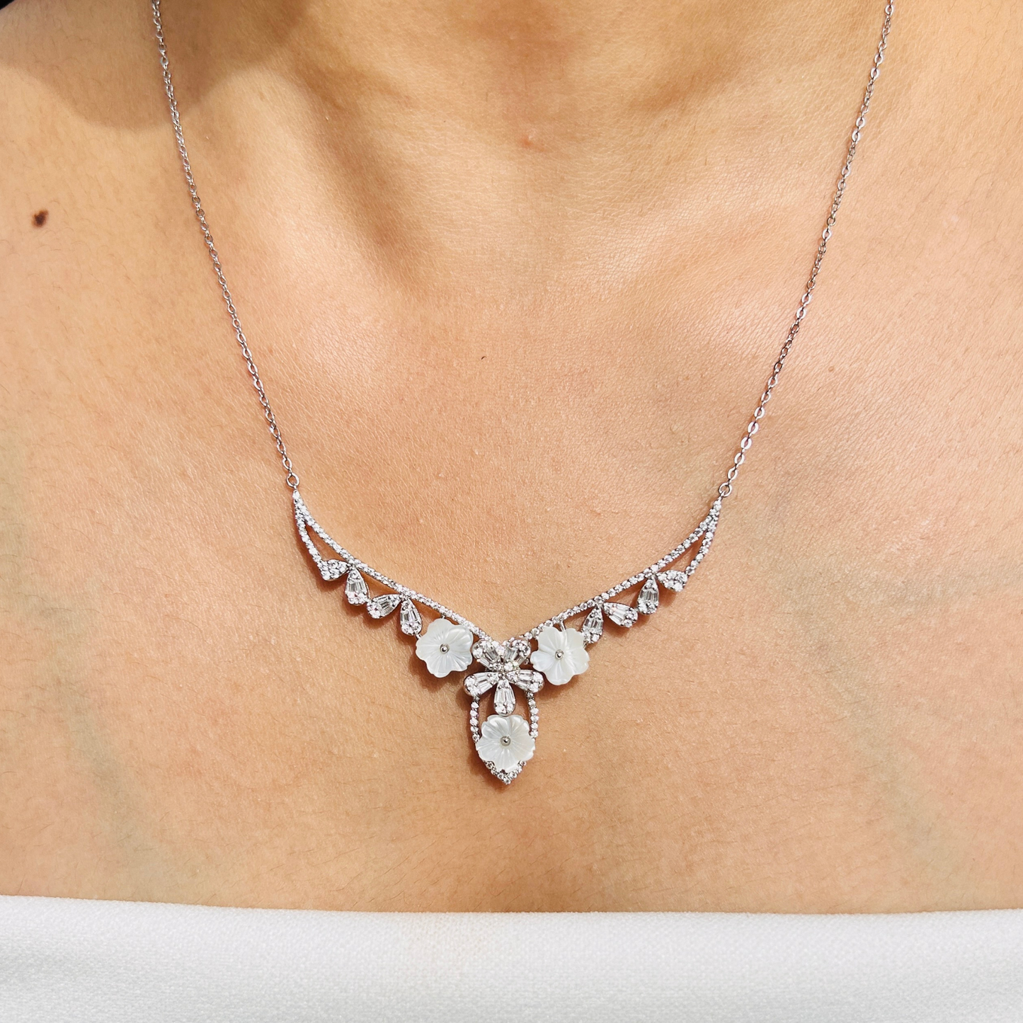 Ariva Silver Blossom Teardrop Necklace Ariva