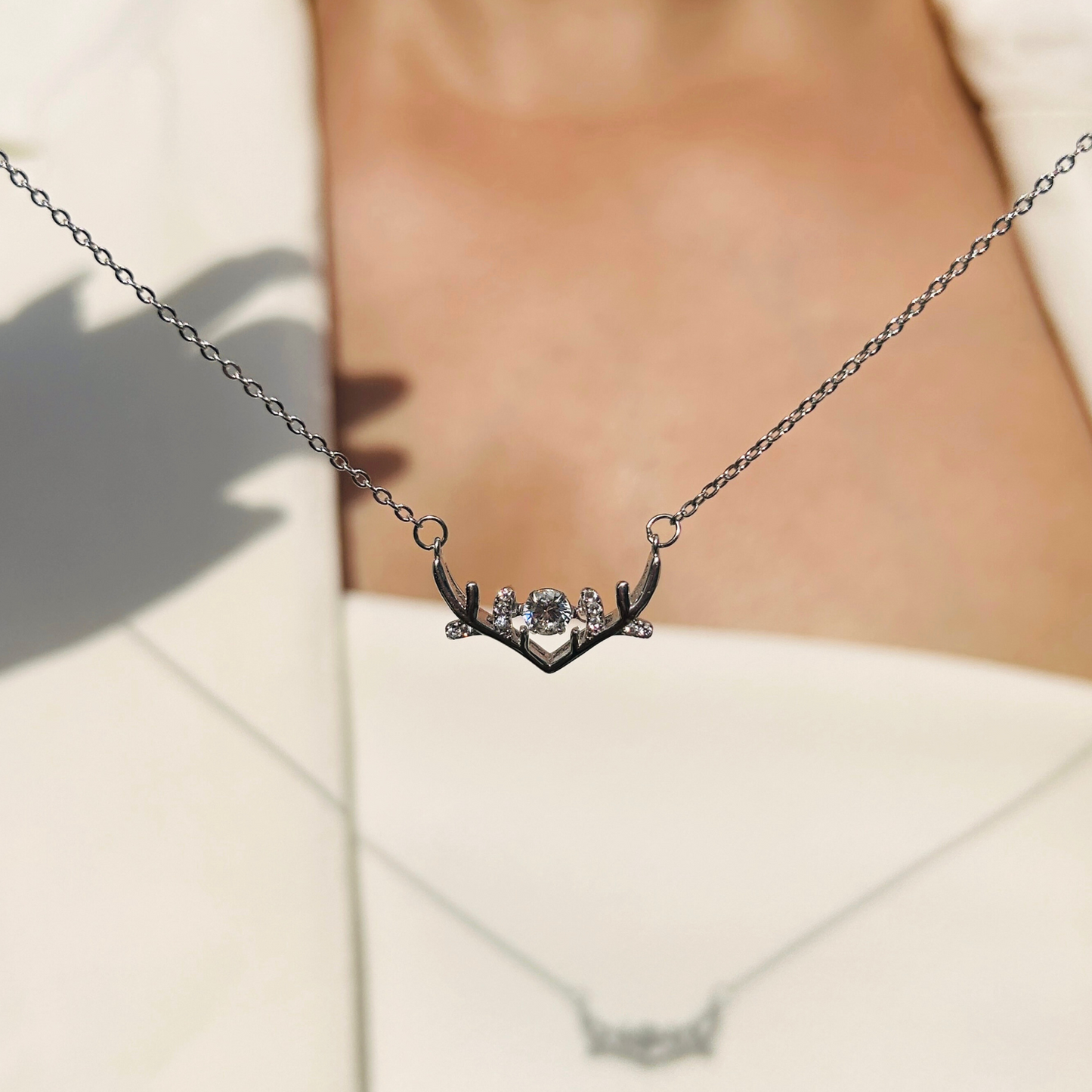 Ariva Silver Deer Antler Necklace Ariva