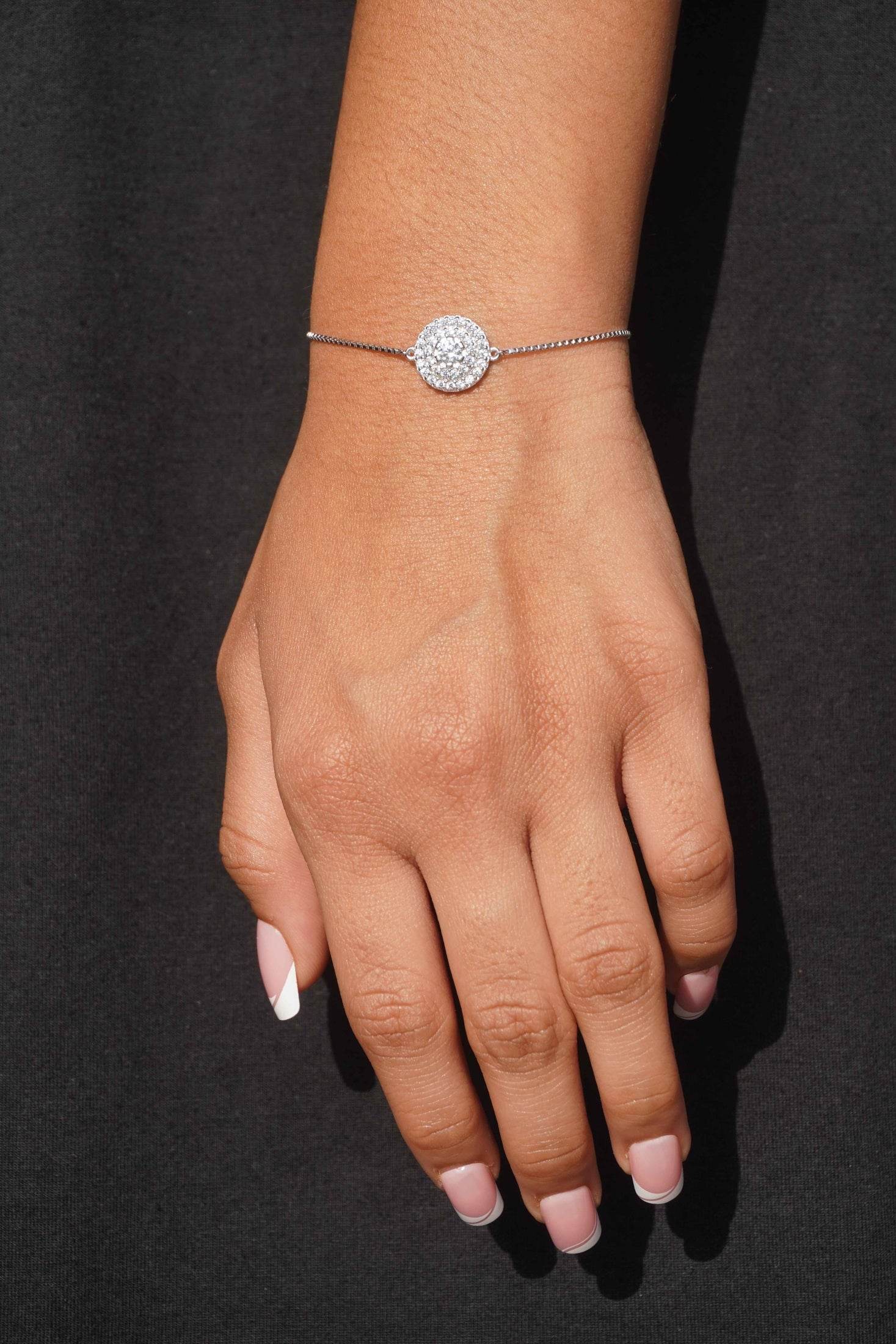 Ariva Silver Cluster Circle Bracelet - Ariva