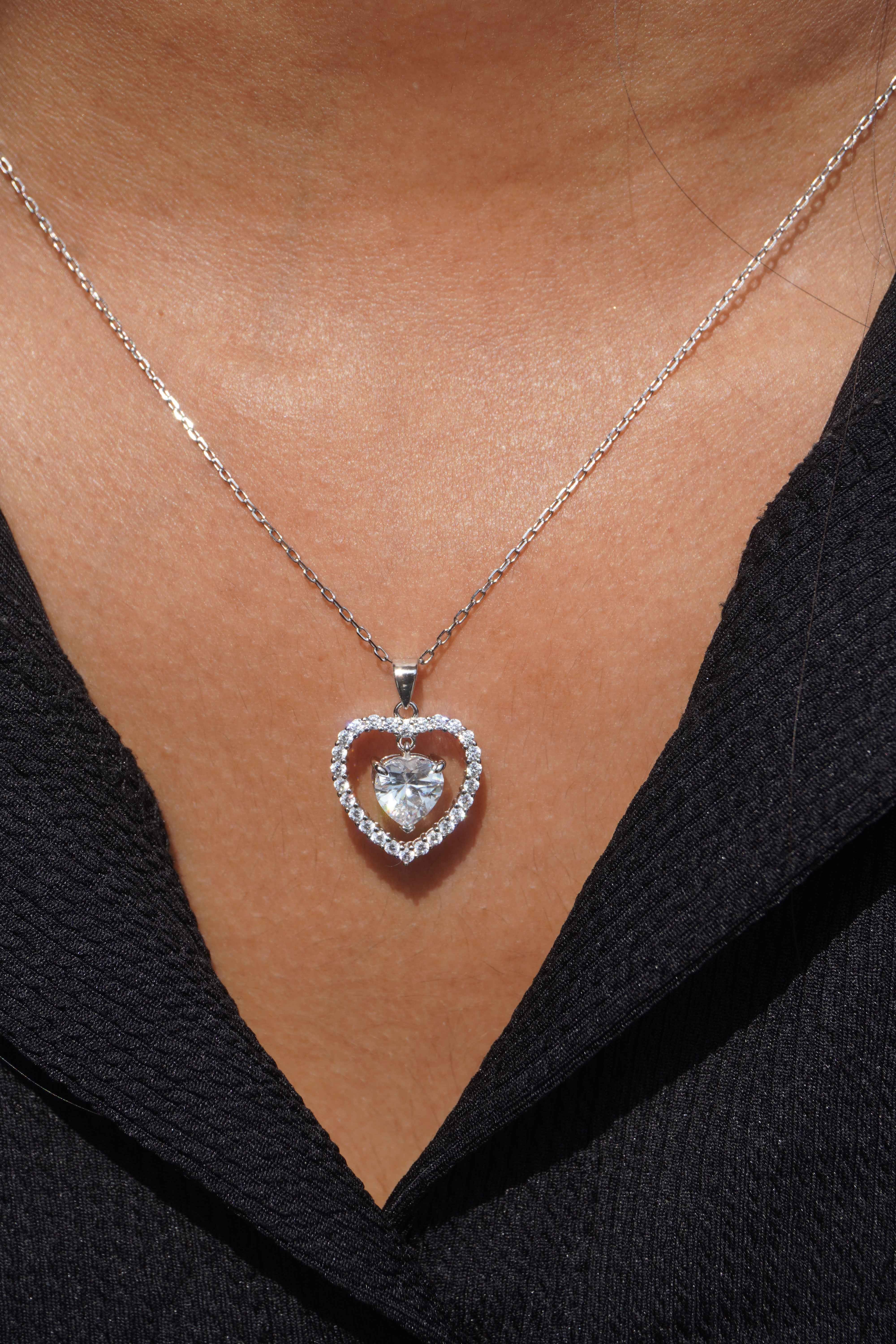 Ariva Silver Pendant