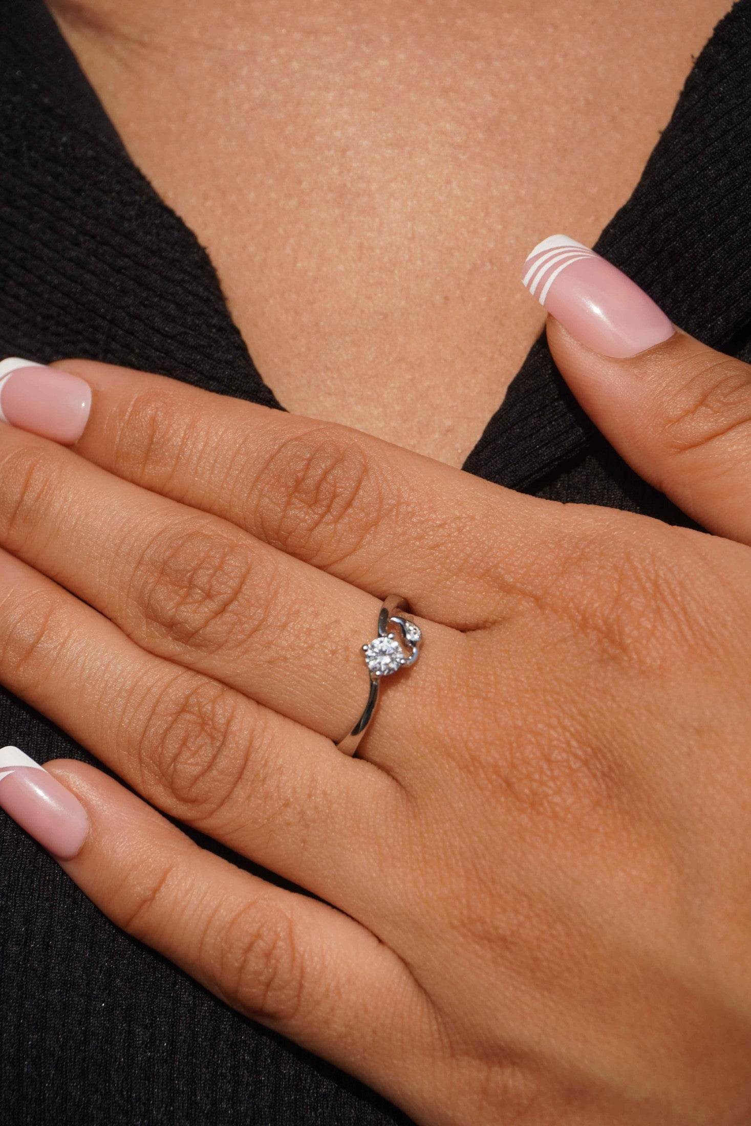 Ariva Silver Swirling Ring - Ariva