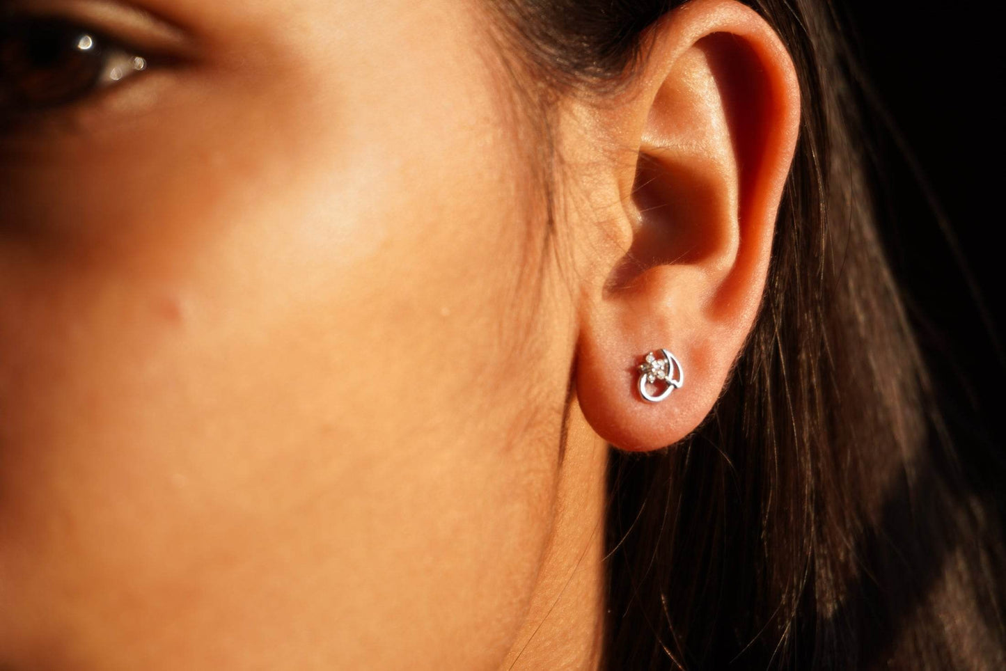 Ariva Silver Flower-Leaf Earring - Ariva