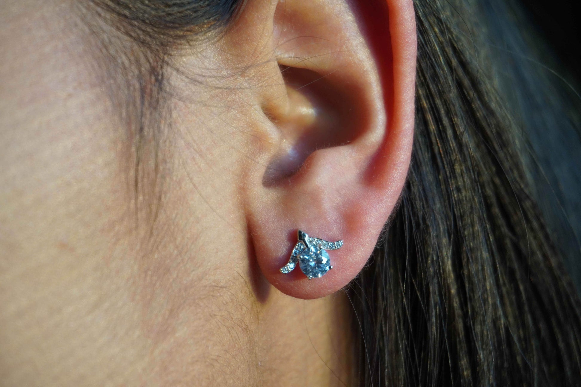 Ariva Silver Bow and Arrow Earring - Ariva