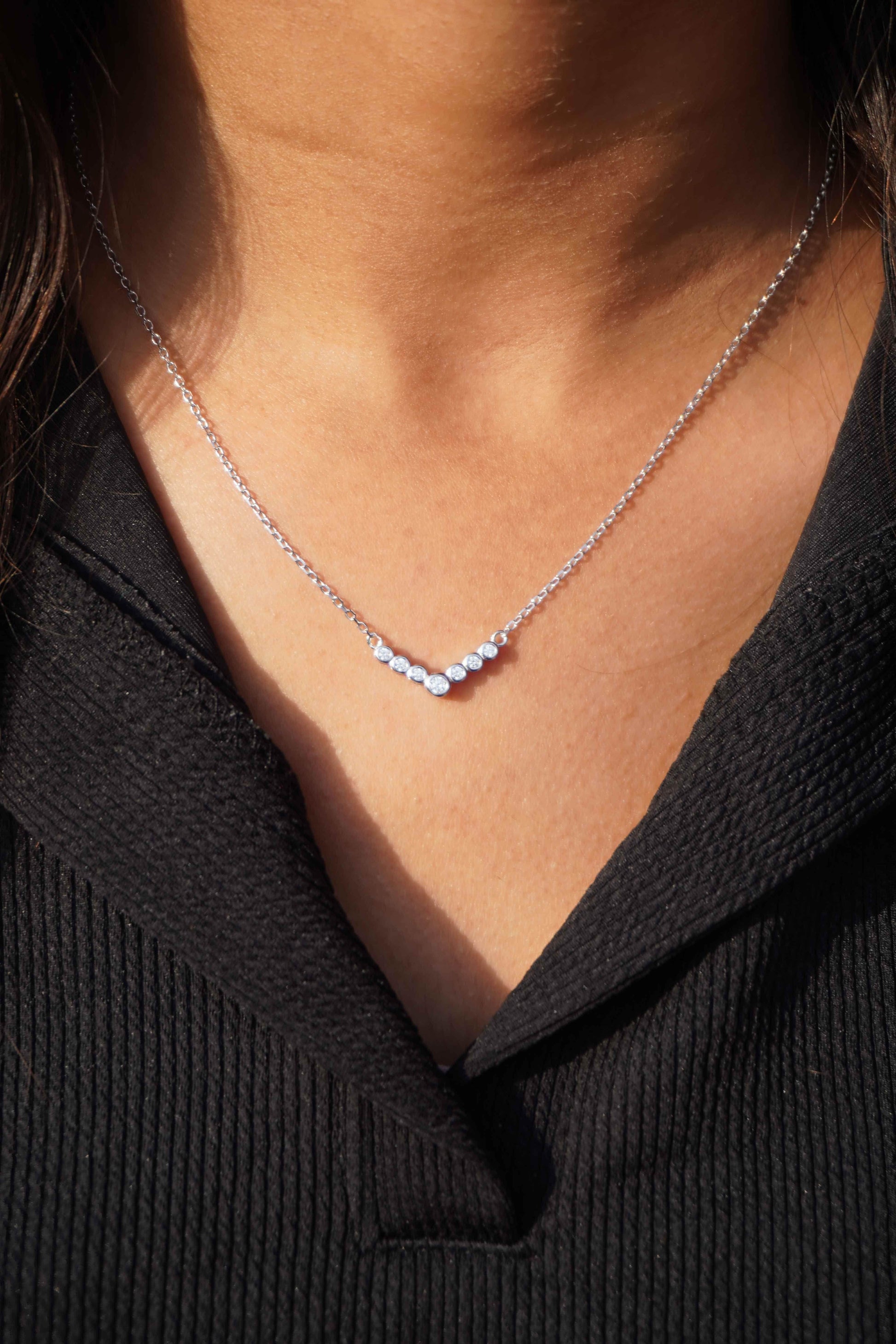 Ariva Silver Curved Bar Necklace - Ariva
