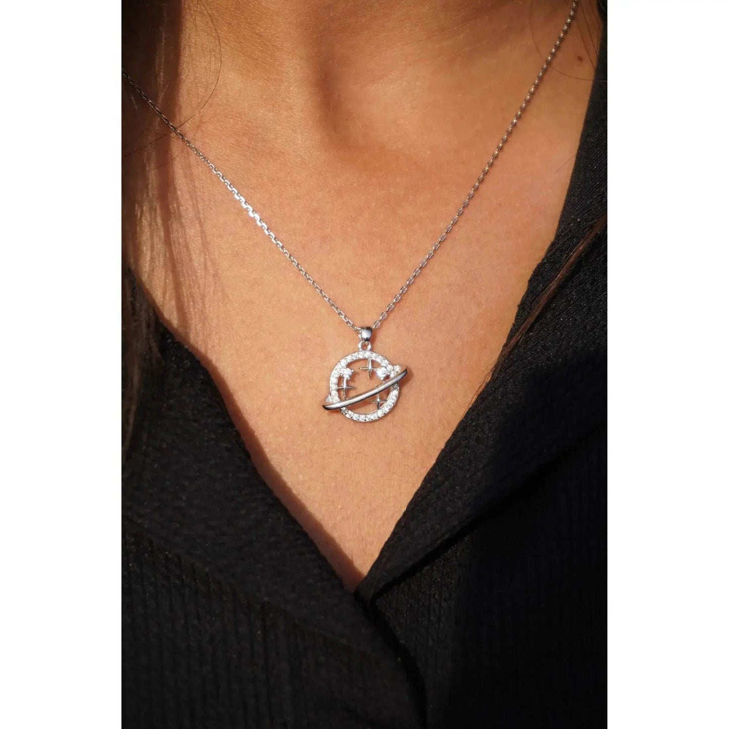 Ariva Silver Shimmering Stars pendant with Link Chain - Ariva