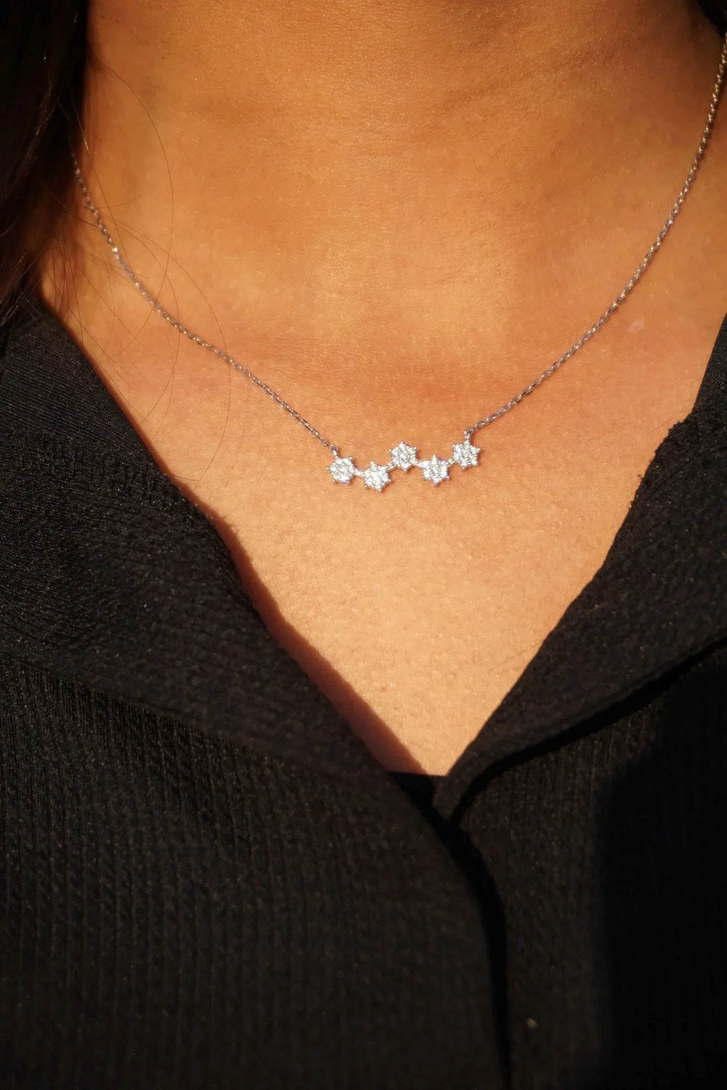 Ariva Silver Stars Necklace - Ariva