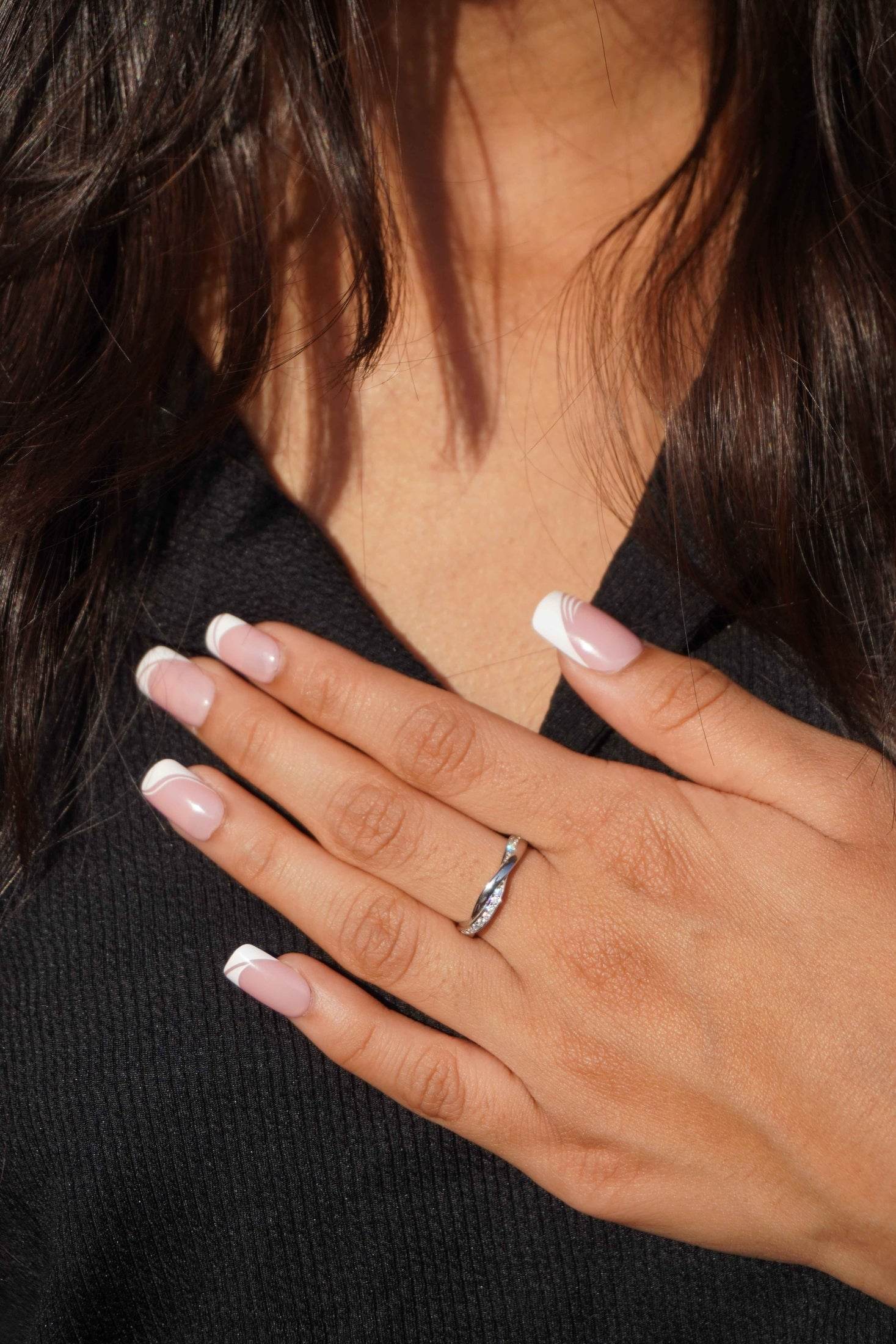 Ariva Silver Minimal Ring - Ariva