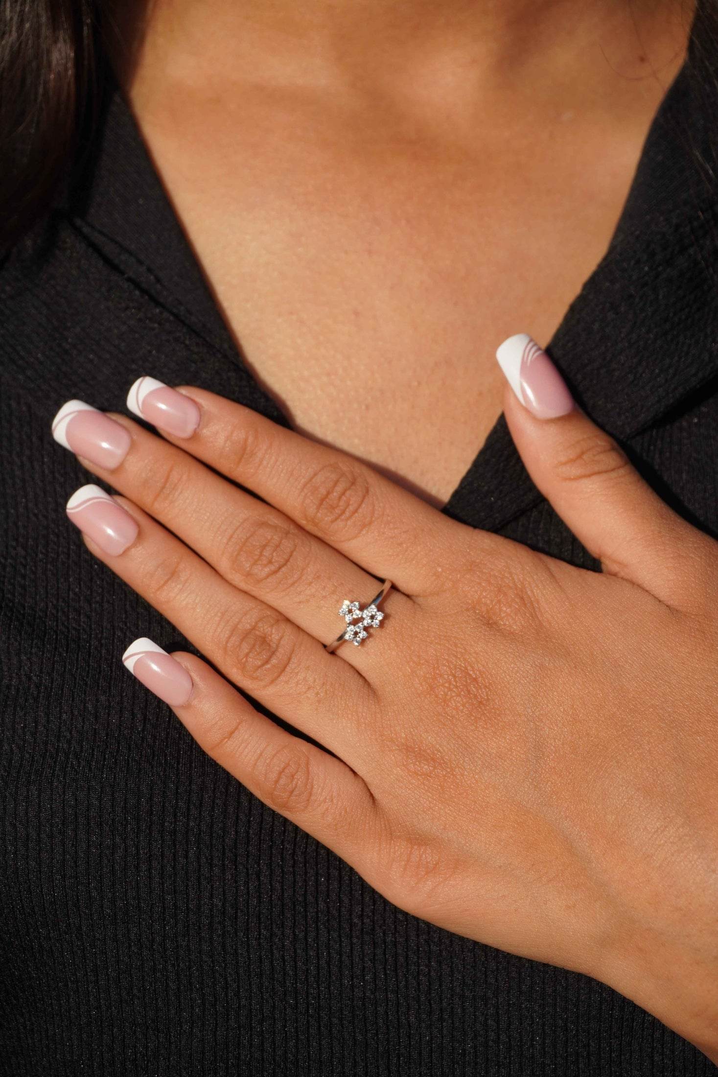 Ariva Silver Flower Ring - Ariva