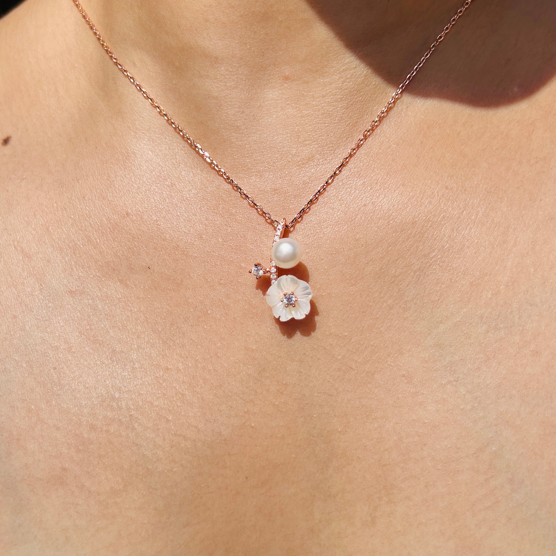 Ariva Silver Rose Gold Blossom Necklace Ariva