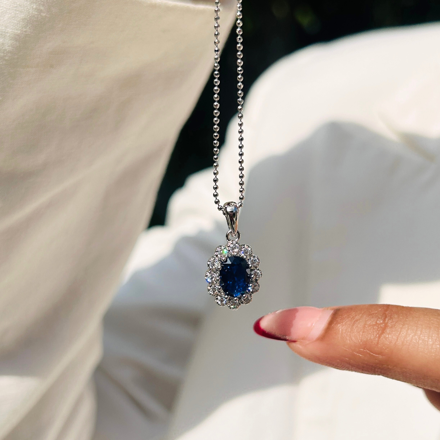 Ariva Silver Royal Blue Halo Pendant Ariva