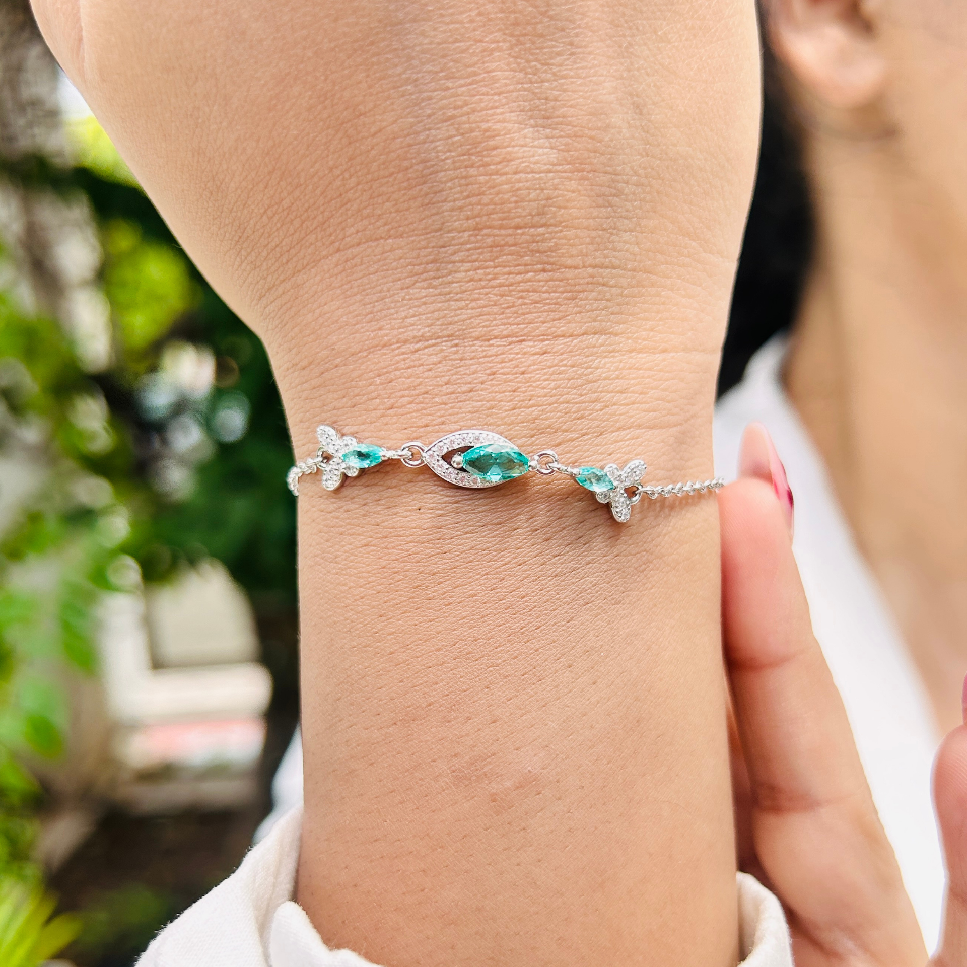 Ariva Silver Aqua Blossom Bracelet Ariva