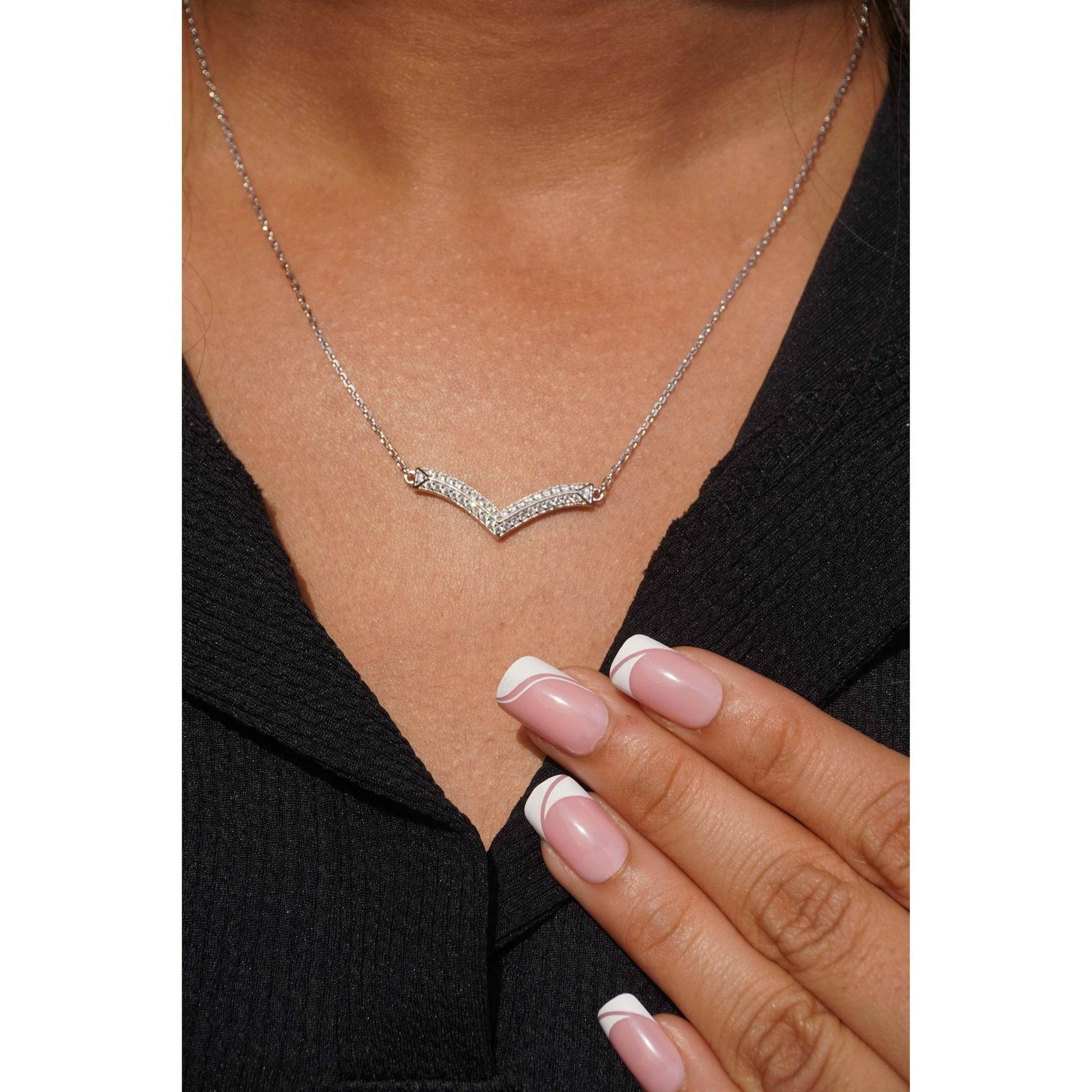 Ariva Silver V Pendant Set - Ariva 