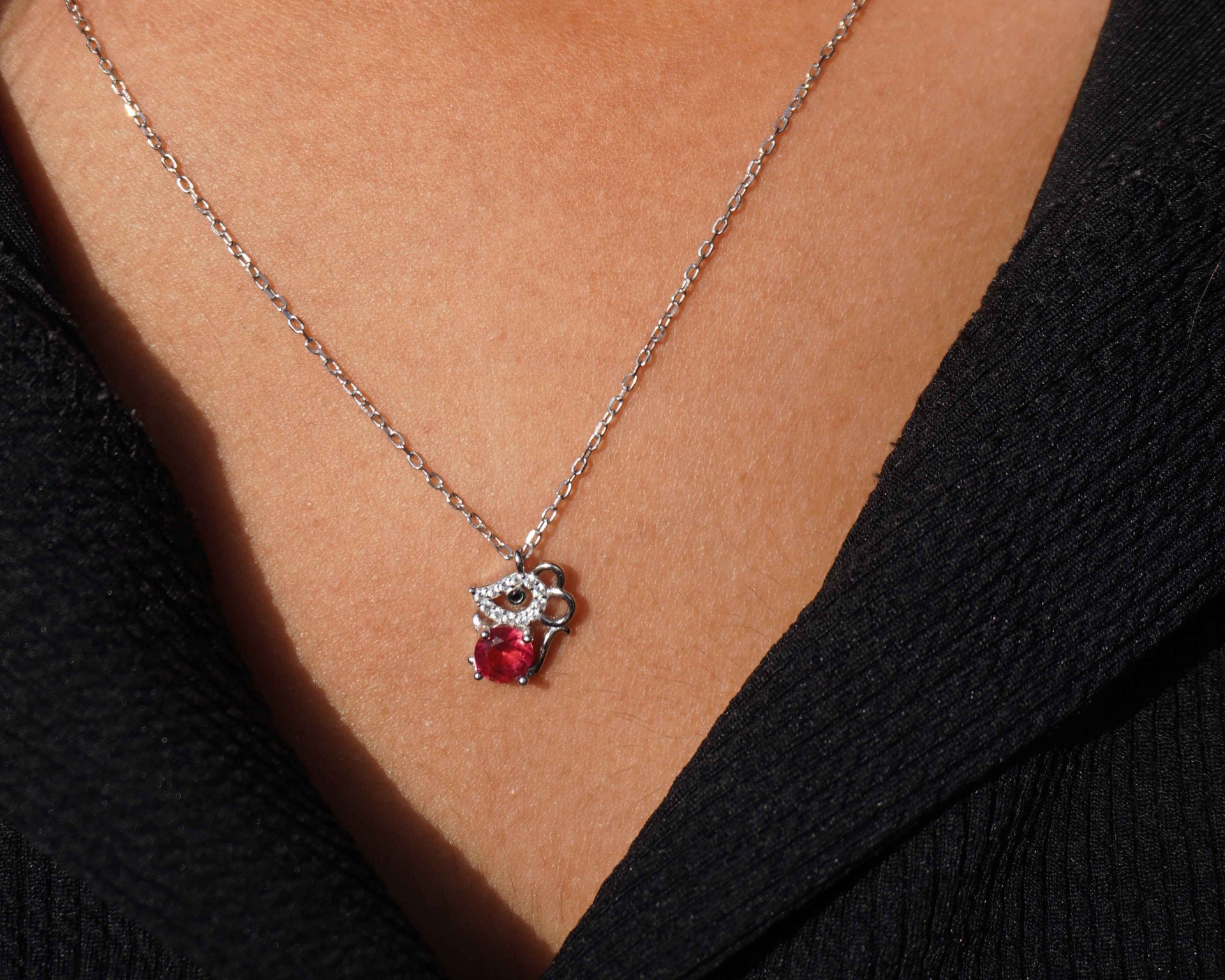 Ariva Silver Red Mouse Necklace 